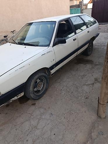 бутан: Audi 100: 1989 г. — 2