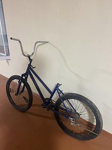 format velosiped: Velosiped – BMX tipli, sadə və möhkəm quruluş - Çərçivə: poladdan — 1