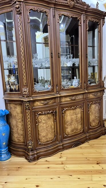 ikinci əl seyf qapi: İşlənmiş, Açılan, 4 qapılı Düz dolab, Servant
