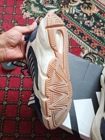ярмарка обуви для проблемных ног бишкек: Кроссовки adidas CRAZYCHAOS 2000 - Оригинальная коробка на фото