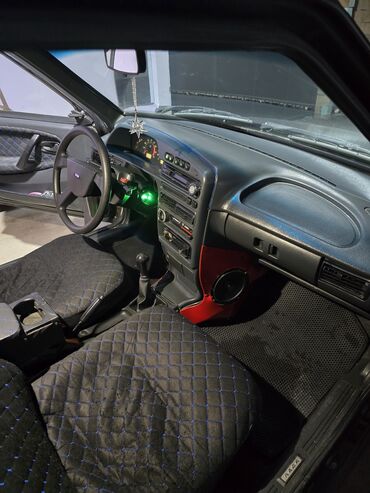 VAZ (LADA): VAZ (LADA) 2115 Samara: 1.6 l | 2010 il 290000 km Sedan — 16