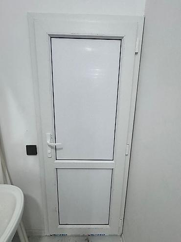 Plastik qapi 4eded 192/70sm 60azn biri Sumqayit 2598 leliAğ rəngli