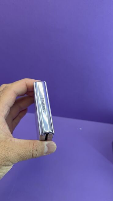 Samsung: Samsung Galaxy Z Flip 4, Б/у, 256 ГБ — 2