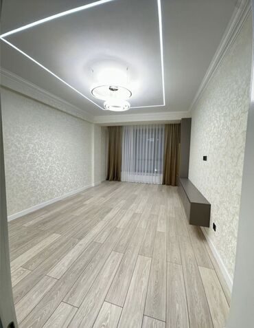 Долгосрочная аренда квартир: 4 комнаты, Риэлтор, Без подселения, С мебелью полностью — 9