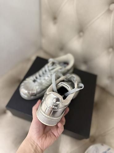 Личные вещи: Кроссовки, 36, Adidas Originals, Новый, цвет - Серебристый, Самовывоз — 3