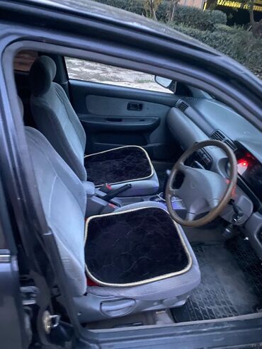 все для салонов красоты дордой: Nissan Primera: 1994 г., Механика, Седан
