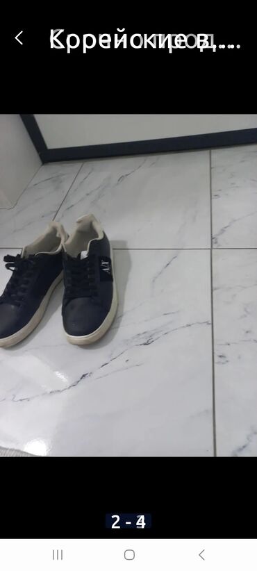 шлепанцы мужские: Кросовка корея 40 р поч нлвый свая цена дорога одам за 1000