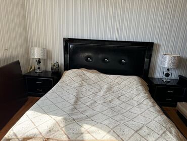 iki mərtəbəli uşaq çarpayısı: Təcili satılır!Real alıcılara endirim olacaq.Əlaqə üçün-050 832 72 15