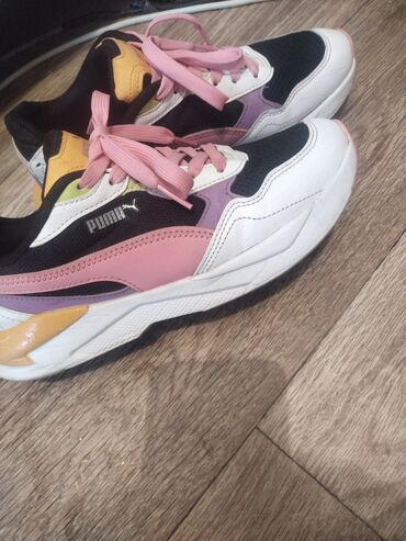 Кроссовки и спортивная обувь: Кроссовки, 38.5, 39, Puma, Новый, Самовывоз