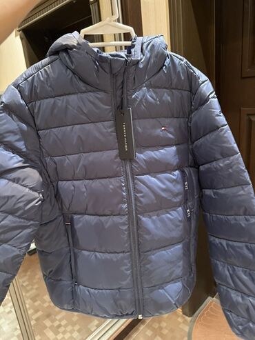 cins pencekler 2022: Tommy Hilfiger kişi gödəkçəsi 8-10 yas, malomerka, 8 yasa uygundur