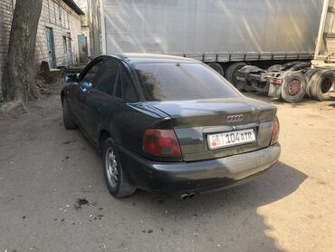 ауди с4 кузов а6: Audi A4: 1995 г., 2.6 л, Механика, Бензин, Седан