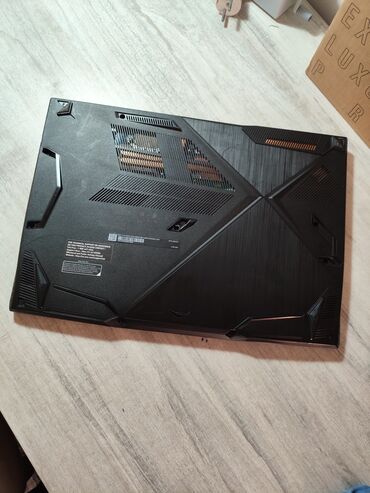 игровые мощные компьютеры: Ноутбук, MSI, 32 ГБ ОЗУ, Intel Core i7, 15.6 ", Б/у, Игровой, память NVMe SSD