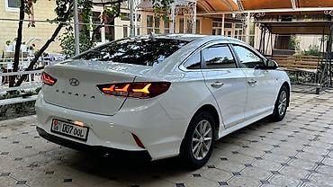 жили машина: Hyundai Sonata: 2021 г., 2 л, Автомат, Газ, Седан — 4
