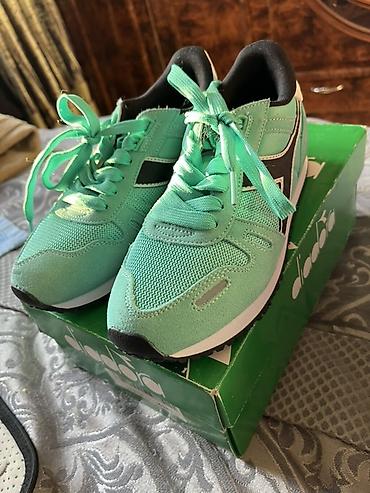 Кроссовки и спортивная обувь: Кроссовки PUMA оригинал с Америки - Модели: на фото две пары. 1) — 8