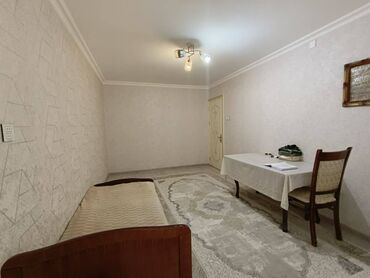 Köhnə tikili: Bakı, 3 otaqlı, Köhnə tikili, m. Xalqlar Dostluğu, 75 kv. m — 8