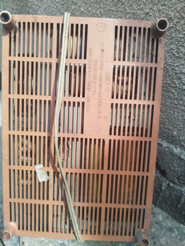 Другая аудиотехника: Радиоприемник и один стабилизатор напряжения. Всё советское! at lalafo.kg — 11 Другая аудиотехника: Радиоприемник и один стабилизатор напряжения. Всё советское! — 11