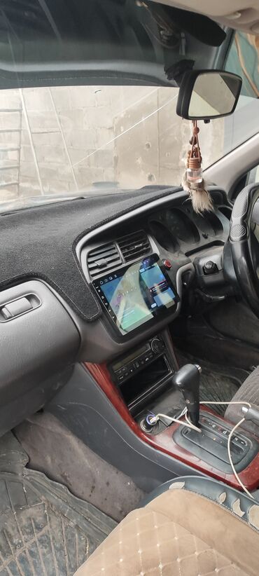 Магнитолы: Мультимедийная магнитола на Android для автомобиля (форм‑фактор — 3