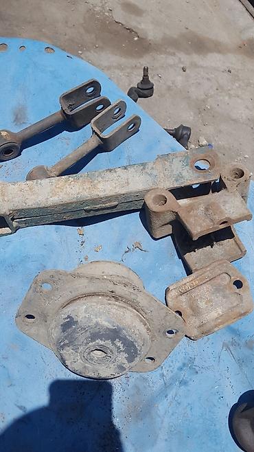 817: Mercedes 817 1117 крепление стабилизатора крепление амортизатора — 2