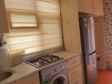 Köhnə tikili: Bakı, 4 otaqlı, Köhnə tikili, m. Əhmədli, 100 kv. m — 14