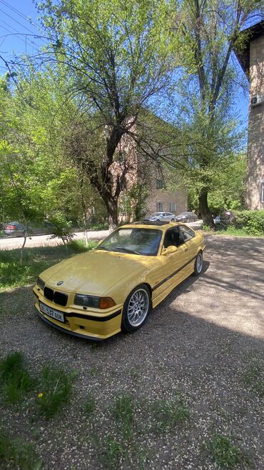 авто в рассрочку без банка без первоначального взноса в бишкеке: BMW 3 series: 1993 г., 1.8 л, Механика, Бензин, Купе