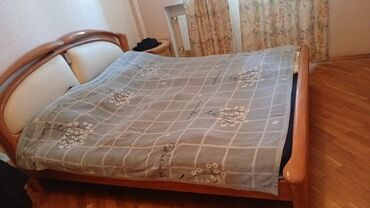 Кровати: Б/у, Двуспальная кровать, Без подьемного механизма, С матрасом, Без выдвижных ящиков, Беларусь