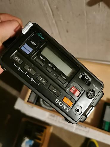lil solid 2.0 komplet: Sony Video8 komplet – analogna kamkorder kamera sa opremom - Model — 2