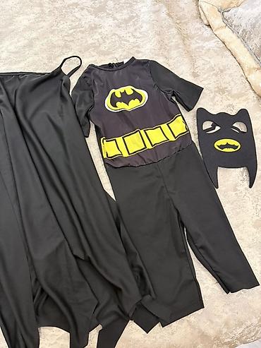 1 yas: Santa klaus ve Batman kostyumu 2 yaşa uyğun. Her biri 20 AZN. 1 defe — 4