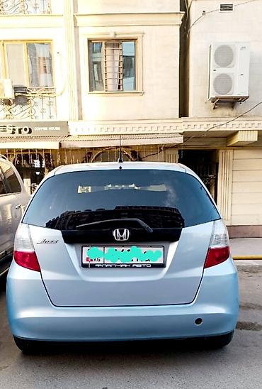 bruce 2r: Honda Jazz: 2009 г., 1.3 л, Робот, Бензин, Хэтчбэк — 4