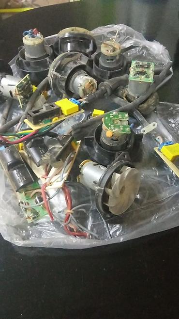 12v 220v dönüştürücü: Elektronika üçün ehtiyat hissələri və komponentlər paketi Məhsul — 1
