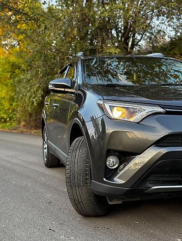 chr: Toyota RAV4: 2017 г., 2.5 л, Автомат, Бензин, Кроссовер — 2