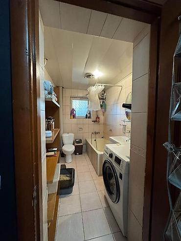 Продажа коттеджей и домов: Продается частный дом с высоким забором и откатными/секционными — 19