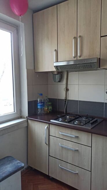 1 комнатная квартира без ремонта: 1 комната, 37 м², Элитка, 2 этаж, Косметический ремонт