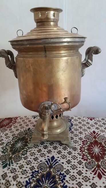 samovar qədimi: Aynur92🔱kod8909 Qiymet *1000 Azn* Samavar satilir 25 L misdi