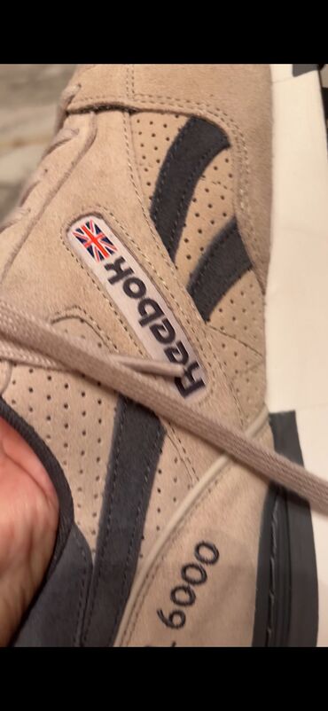 мужские кофты reebok: Мужские кроссовки, 44, Reebok, Новый, цвет - Бежевый, Платная доставка, Самовывоз