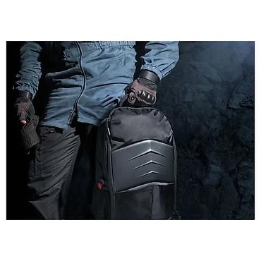 Futrole i torbe za laptopove: Ruksak za laptop sa ojačanom prednjom pločom - Moderan crni dizajn sa — 1