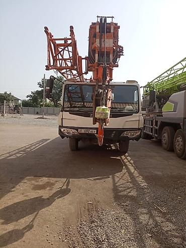 кран xcmg: Автокран, Zoomlion, 2014 г., от 30 м — 1
