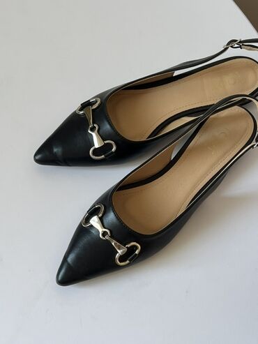 Туфли: Женские туфли/балетки с открытой пяткой (slingback) - Цвет: черный -