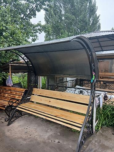 скамейка с козырьком: Скамейка Металл, Со спинкой, С крышей — 1