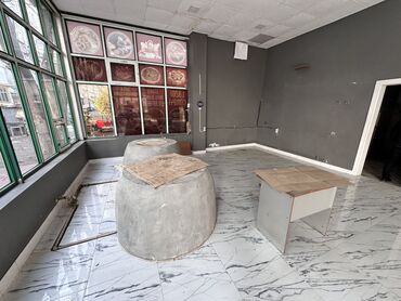 Kommersiya daşınmaz əmlakının satışı: Salam. Obyekt Sumqayıt şəhərinin ən böyük və ən yaşayışlı mikroyonu — 7