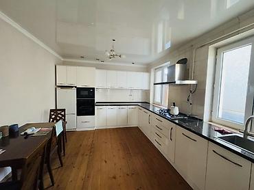 Долгосрочная аренда домов: 250 м², 8 комнат, Утепленный, Теплый пол, Евроремонт — 4