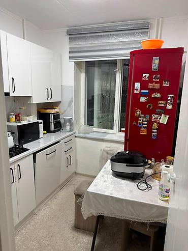 таатан квартира: 2 комнаты, 44 м², Таатан ТЦ Индивидуалка, 4 этаж, Требуется ремонт — 1
