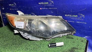 50: Передняя правая фара Toyota 2011 г., Б/у, Оригинал, США — 1