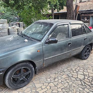 Унаа сатуу: Daewoo Nexia: 2005 г., 1.5 л, Кол менен иштөөчү, Бензин, Хетчбек — 2