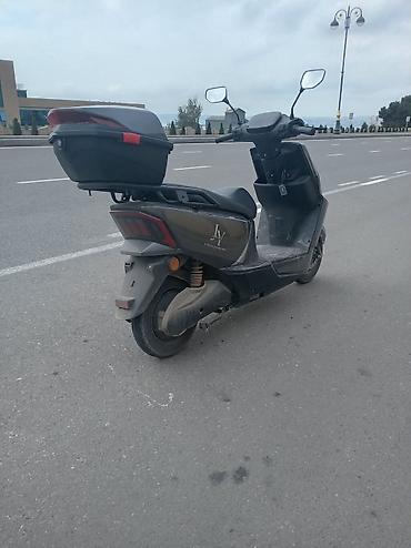 elektro scuter: Elektrik skuter – şəhər içi rahat və səssiz hərəkət üçün — 4