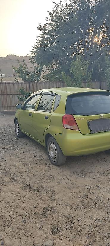платформа эвакуатора: Daewoo Kalos: 2002 г., 1.5 л, Механика, Бензин, Хэтчбэк — 4