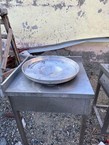 arendaya kafe restoran: Elektrik peçi, tantuni aparatı, xəmir aparatı hamısı birgə 1000 azn