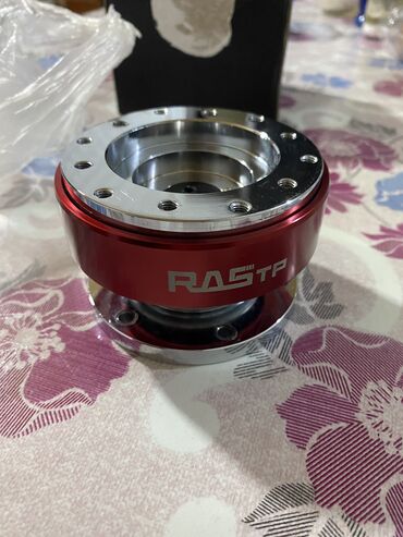 bmw 5 серия 525 4mt: Sport sukan kecirici ( girib-cixan podstavka ) 2 ededdir. Ikisi de