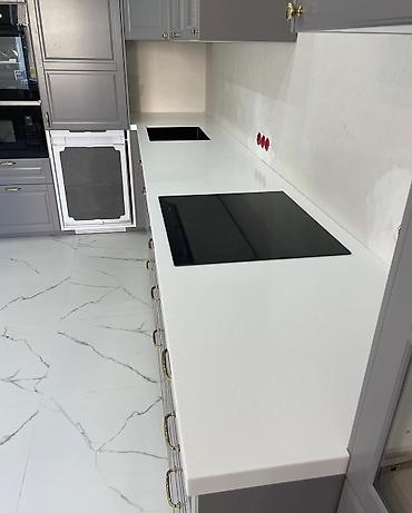 камень для столешницы: Столешница из искусственного камня на заказ 🔥 🎁 При заказе столешницы — 3