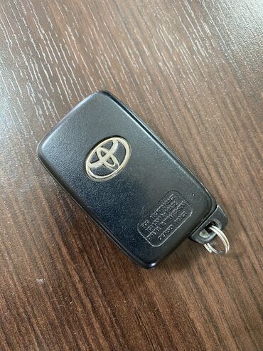 набор авто ключей: Ключ Toyota 2005 г., Б/у, Оригинал, США