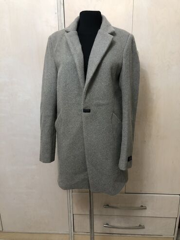 Повседневные платья: Юбки блузки кофточки куртки штаны кардиганы пиджаки . Размеры — 18